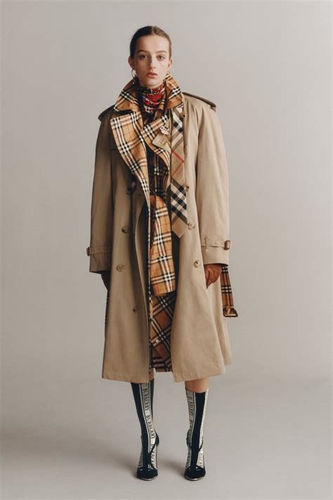 burberry most iconic piece|burberry camden trench coats.